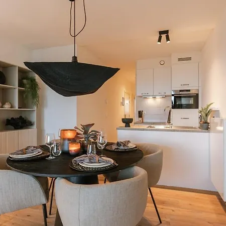 Apartment Huswell - Seaside With Shared Pool Ostende