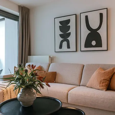 Huswell - Seaside With Shared Pool Apartment Ostende